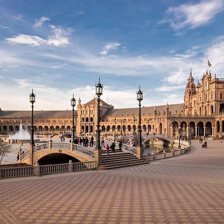 Froilan City Walls By Valcambre Sevilla Exterior foto